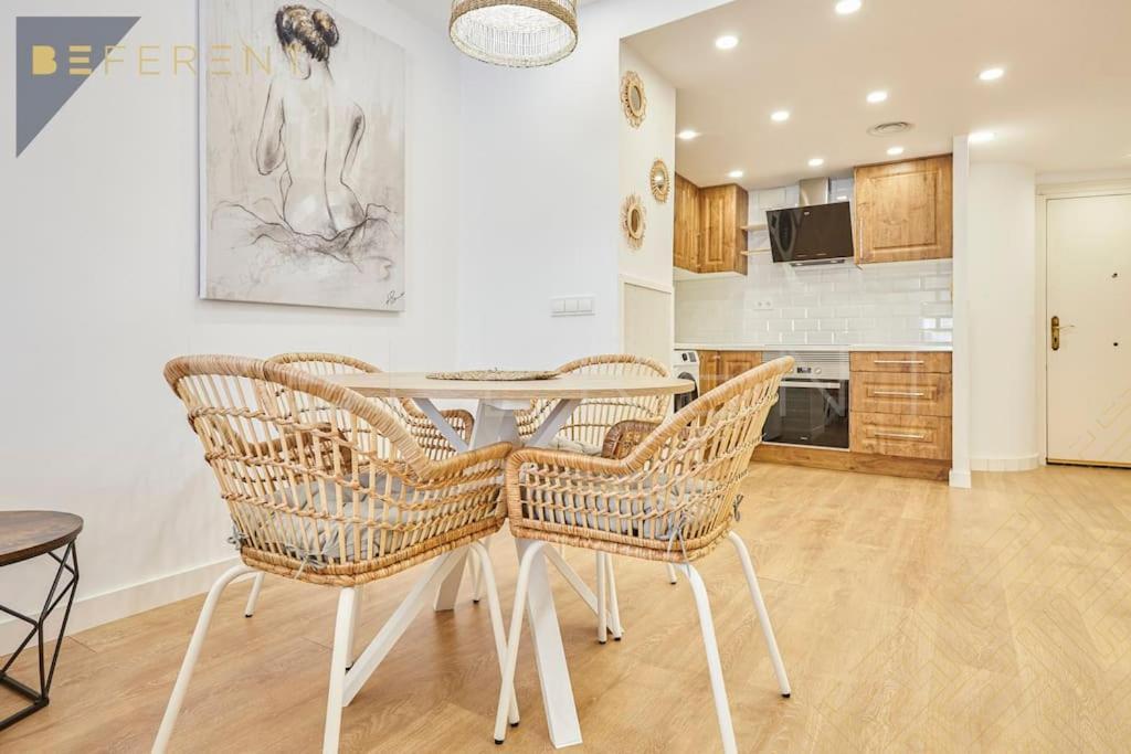 Apartmán Beferent Plaza San Cristobal Alicante Exteriér fotografie