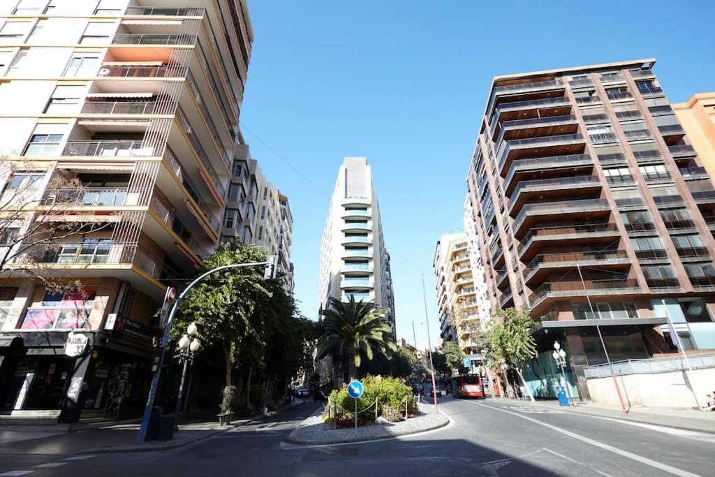 Apartmán Beferent Plaza San Cristobal Alicante Exteriér fotografie